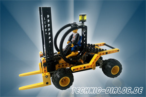 Lego 8248 Forklift Truck