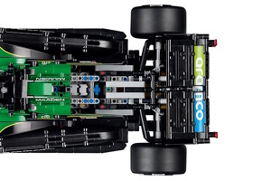 Lego 42240 Aston Martin Aramco AMR25 F1® Rennwagen