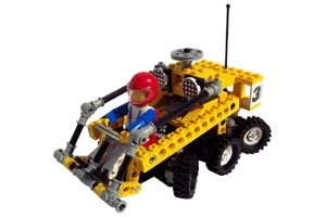 Lego 8830 Rally Wheeler